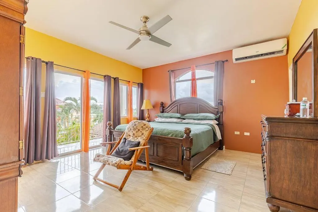 Modern Montego Bay Home 3 Bedroom With 2 Half Bath Giamaica
