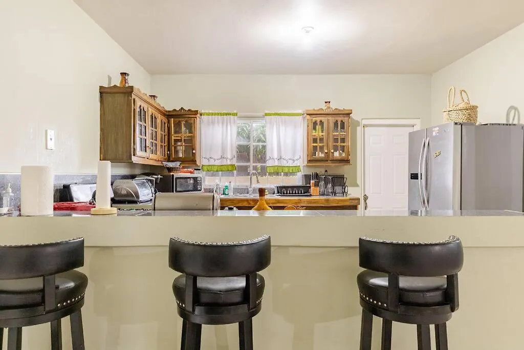 Casa vacanze Modern Montego Bay Home 3 Bedroom With 2 Half Bath Giamaica