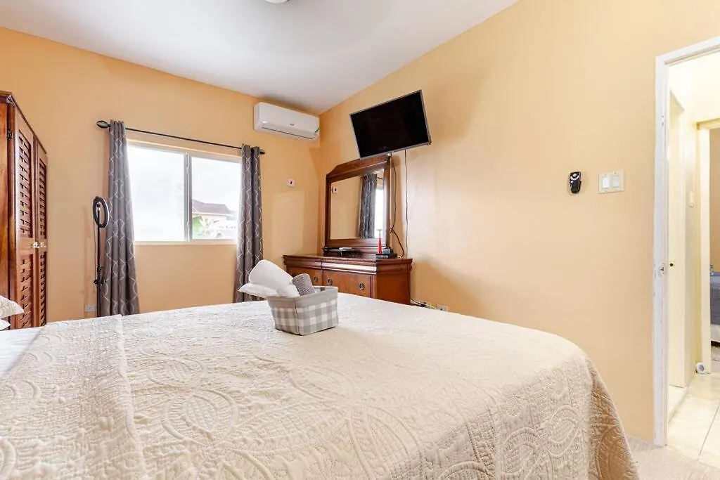Casa vacanze Modern Montego Bay Home 3 Bedroom With 2 Half Bath Giamaica